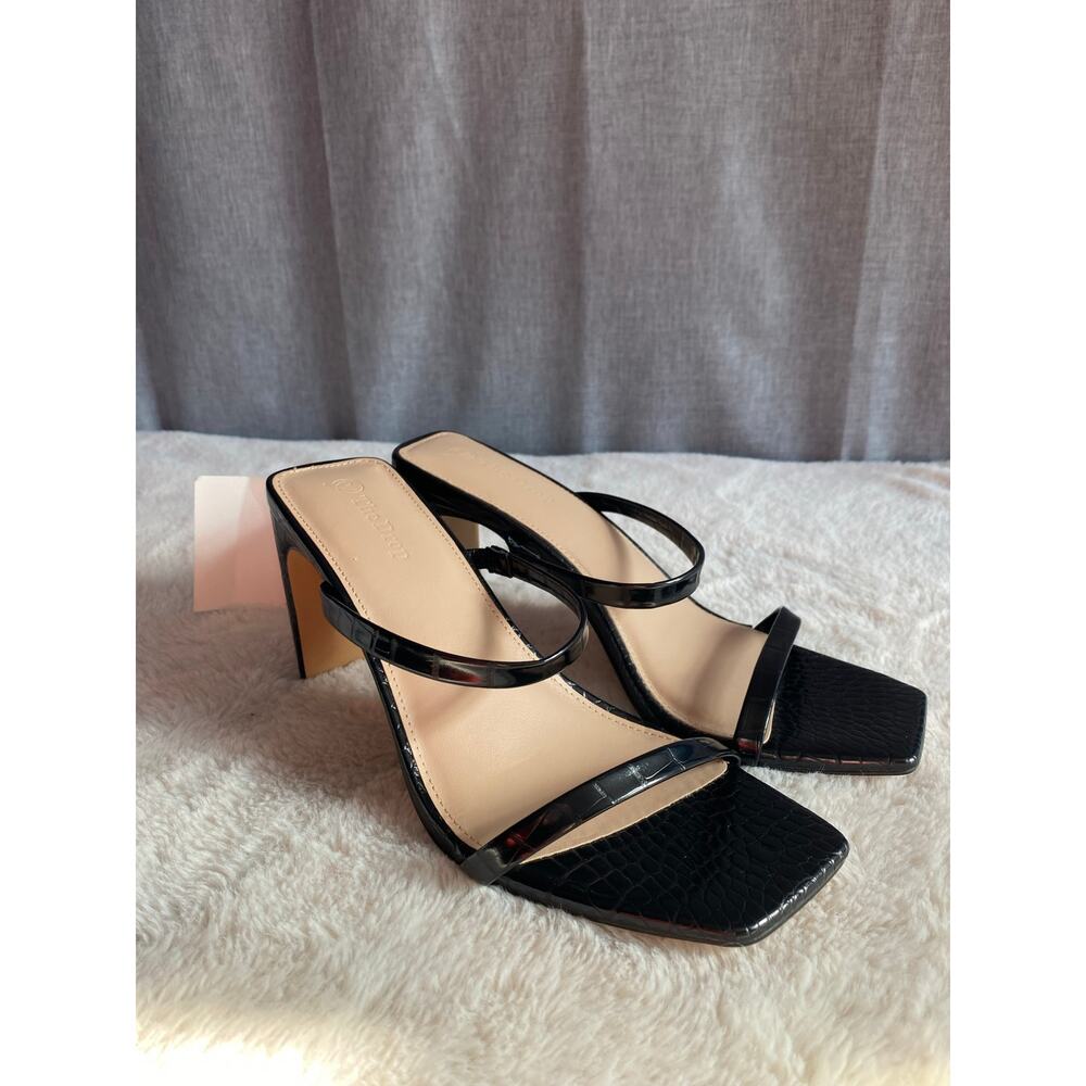The Drop Avery Black Croc-Embossed Square Toe Heeled Sandals - Size 7.5 NWT